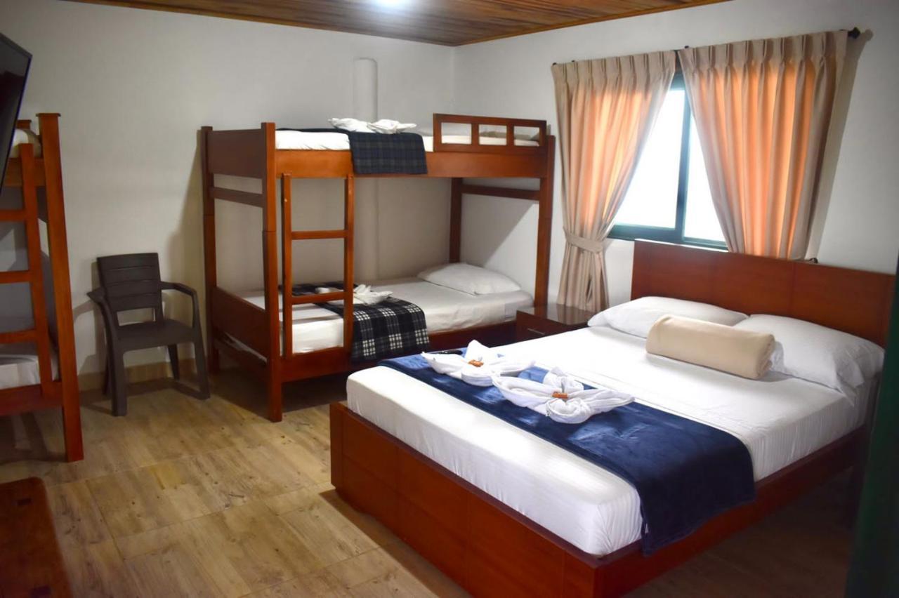 Hotel El Portal De Don Luis à Guadalupe Extérieur photo