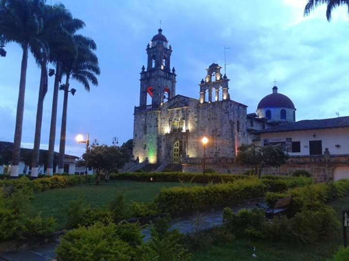 Hotel El Portal De Don Luis à Guadalupe Extérieur photo